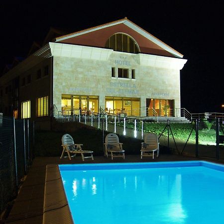 Hotel Estrella Del Alemar ลอเรโด ภายนอก รูปภาพ